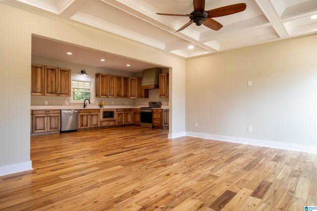 56 COUNTY ROAD 1562, Cullman, AL 35058