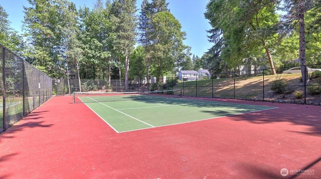 23915 SE 42nd Court, Sammamish, WA 98029