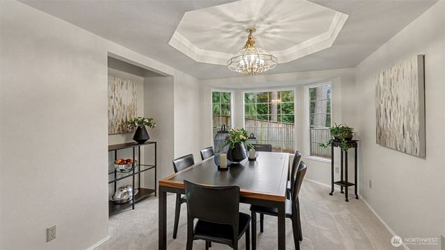 23915 SE 42nd Court, Sammamish, WA 98029