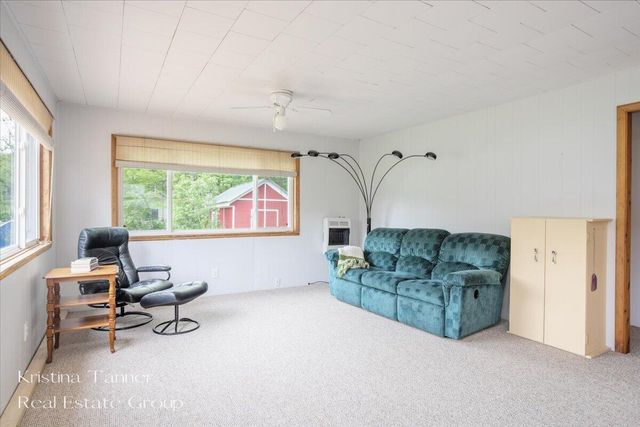 13737 Lower Bayside Drive, Belding, MI 48809