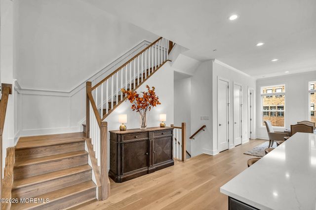 12 Linder Court 186, Middletown, NJ 07748
