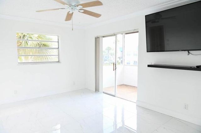 282 Burgundy F F, Delray Beach, FL 33484
