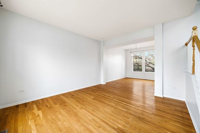 9 Lilac Court, Bolingbrook, IL 60490