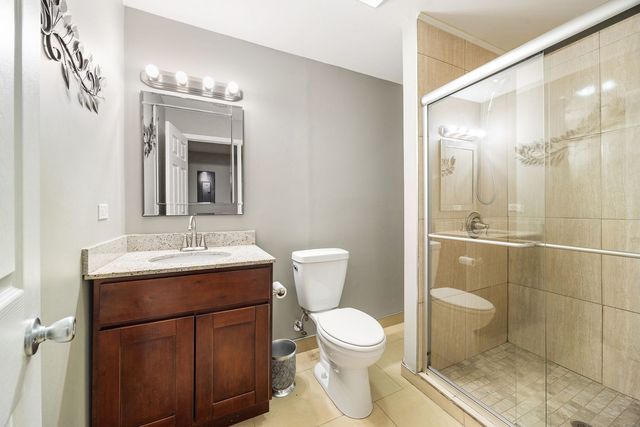 9 Lilac Court, Bolingbrook, IL 60490