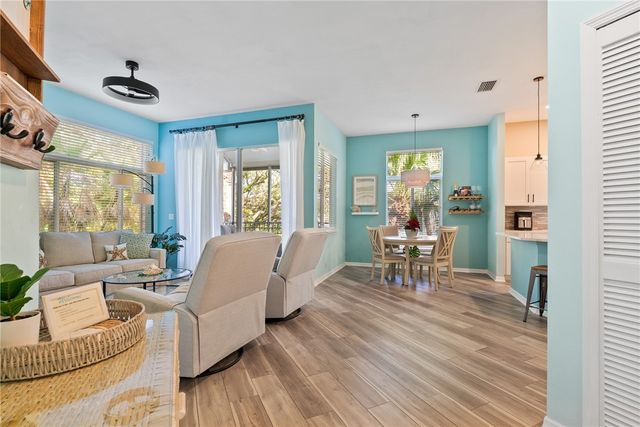 1255 Winding Oaks Circle 608, Vero Beach, FL 32963