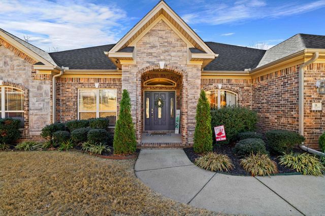 15 Hickory Circle, Cabot, AR 72023