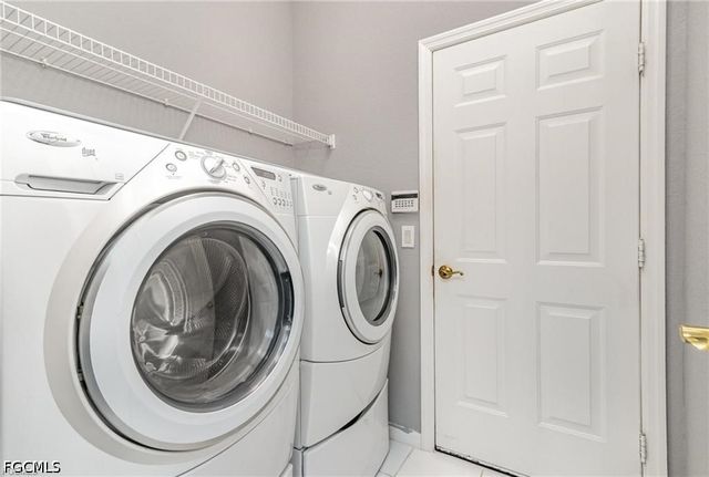 2684 Sunset Lake DR, Cape Coral, FL 33909