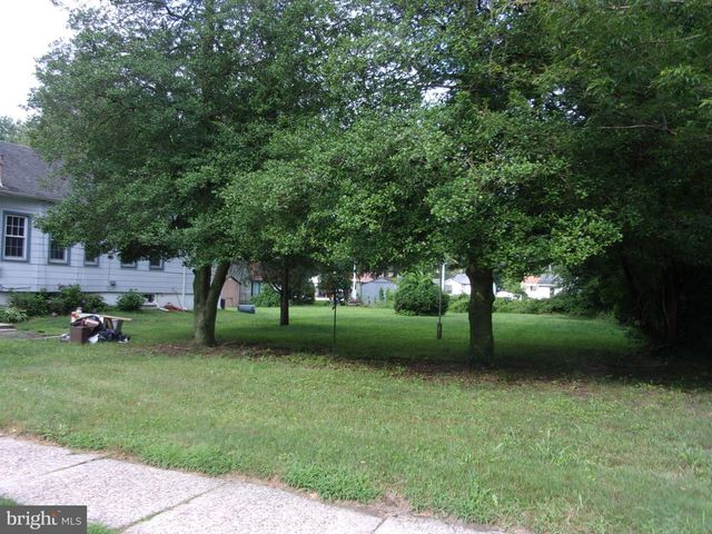20 ELM AVE, Clementon, NJ 08021