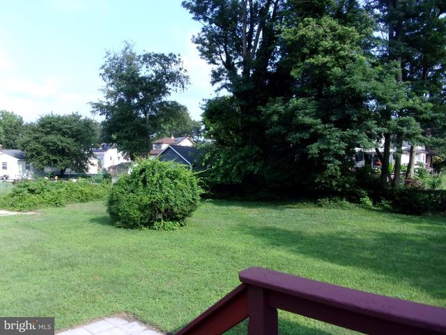20 ELM AVE, Clementon, NJ 08021