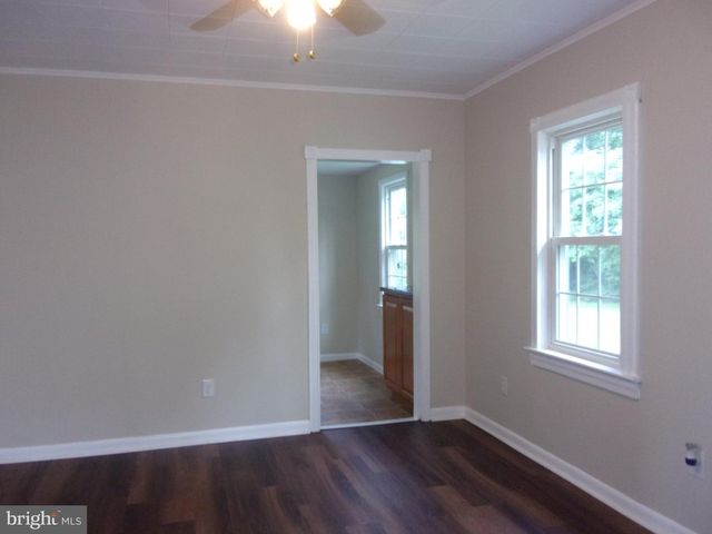 20 ELM AVE, Clementon, NJ 08021