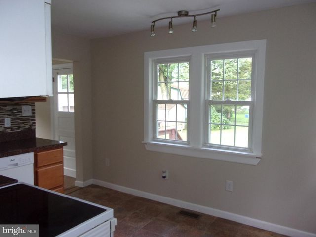 20 ELM AVE, Clementon, NJ 08021
