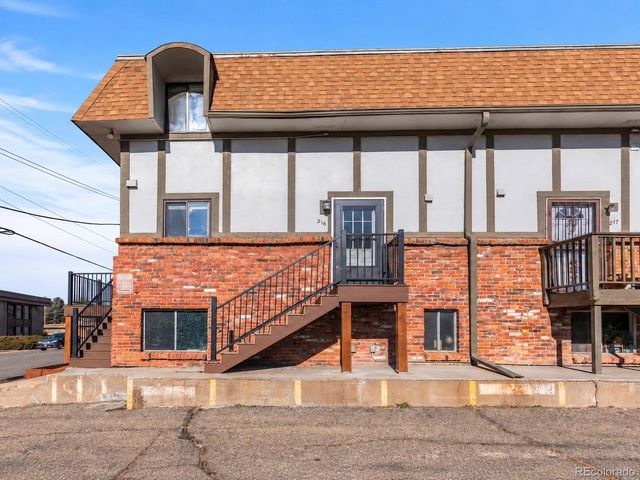 2700 S Holly St 216, Denver, CO 80222