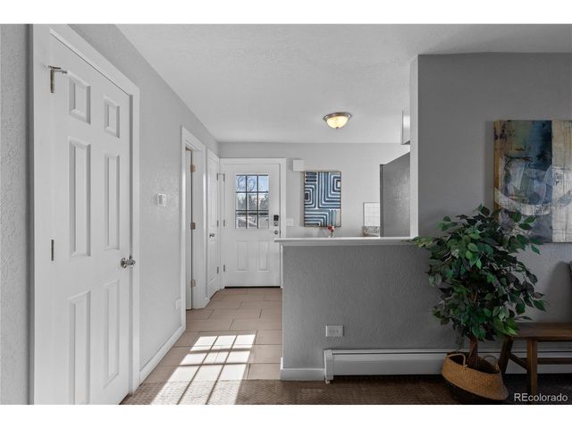 2700 S Holly St 216, Denver, CO 80222