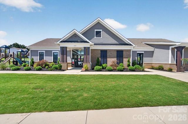 166 Aviendha Lane, Troutman, NC 28166