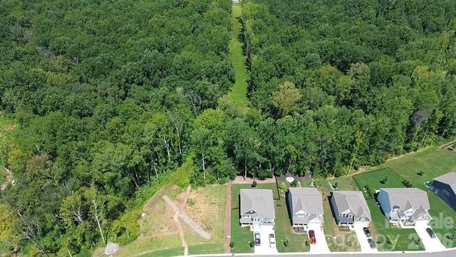 166 Aviendha Lane, Troutman, NC 28166