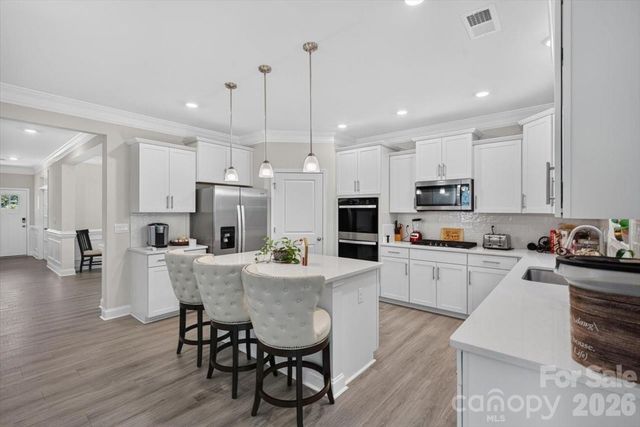 166 Aviendha Lane, Troutman, NC 28166