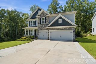 166 Aviendha Lane, Troutman, NC 28166