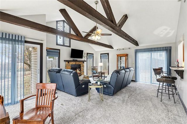 10244 Reeds Drive, Overland Park, KS 66207