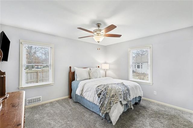 10244 Reeds Drive, Overland Park, KS 66207