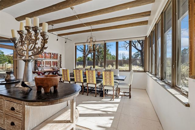 19 Falling Star Circle, Santa Fe, NM 87506