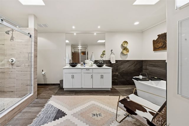 19 Falling Star Circle, Santa Fe, NM 87506