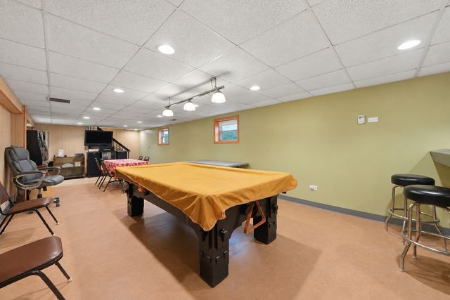 9429 Major Avenue, Oak Lawn, IL 60453