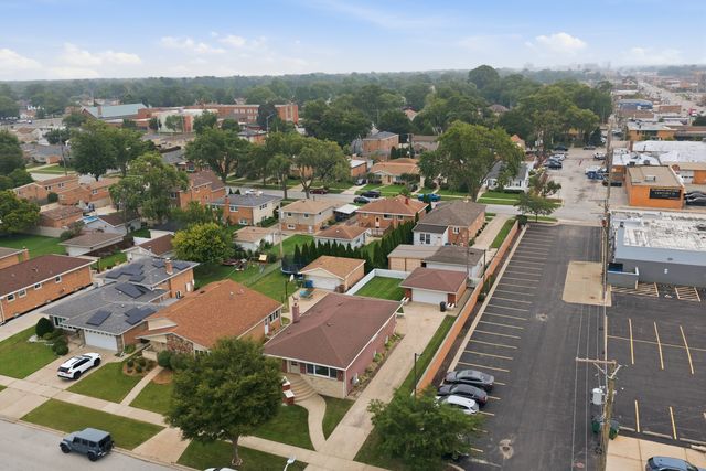 9429 Major Avenue, Oak Lawn, IL 60453
