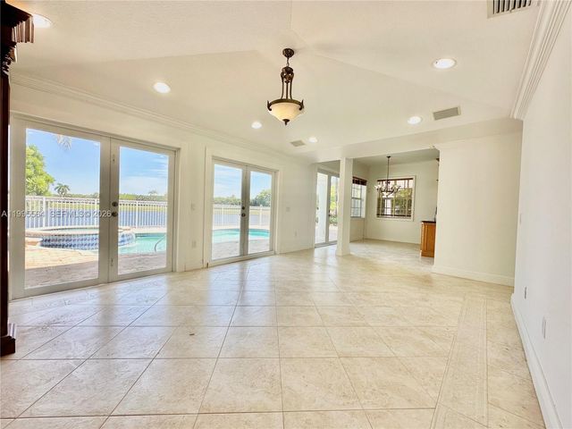 5023 NW 94th Doral Pl 5023, Doral, FL 33178