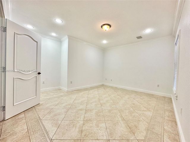 5023 NW 94th Doral Pl 5023, Doral, FL 33178