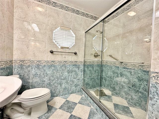 5023 NW 94th Doral Pl 5023, Doral, FL 33178