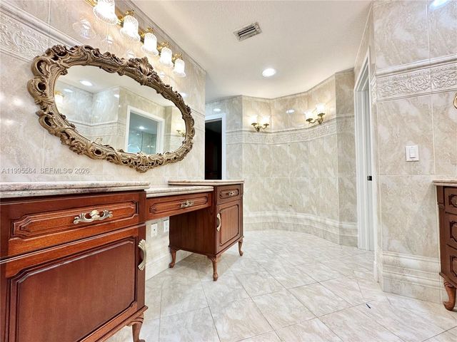 5023 NW 94th Doral Pl 5023, Doral, FL 33178