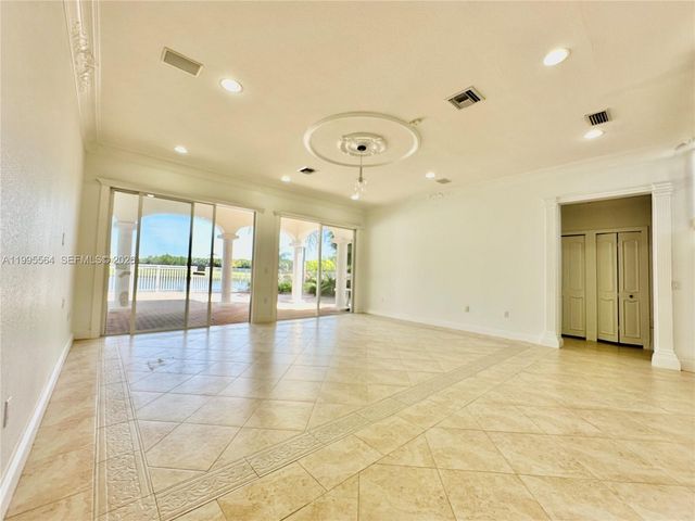 5023 NW 94th Doral Pl 5023, Doral, FL 33178