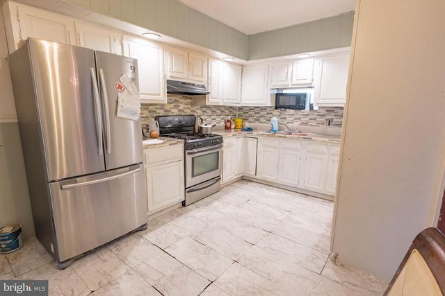 1020 MEADE ST, Reading, PA 19611
