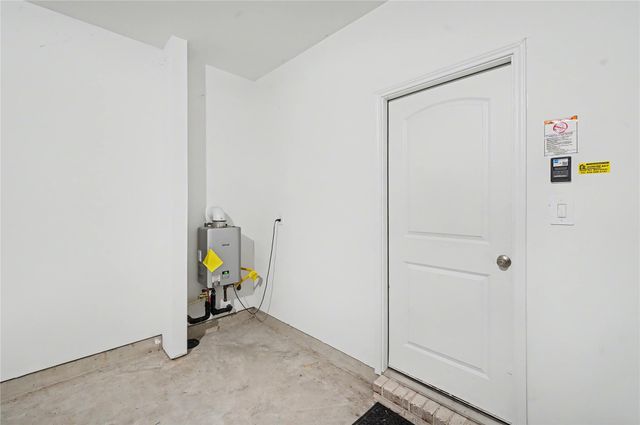 12330 Lariat Run Drive, Houston, TX 77014