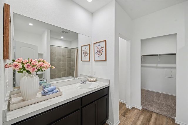 12330 Lariat Run Drive, Houston, TX 77014