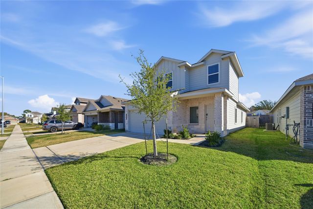 12330 Lariat Run Drive, Houston, TX 77014