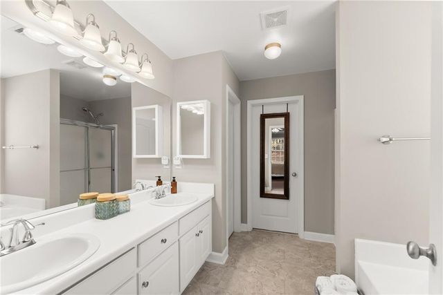 584 Jefferson Walk Circle, Jefferson, GA 30549