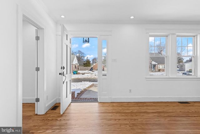 10 NANCY RD, Wilmington, DE 19809