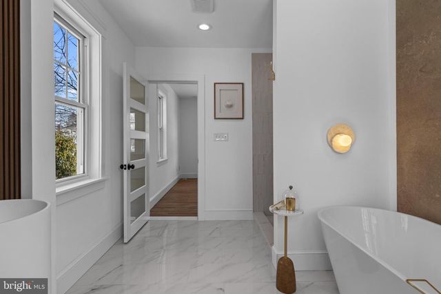 10 NANCY RD, Wilmington, DE 19809