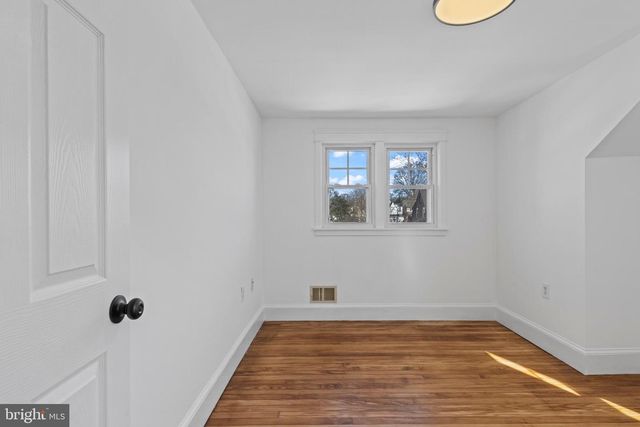 10 NANCY RD, Wilmington, DE 19809