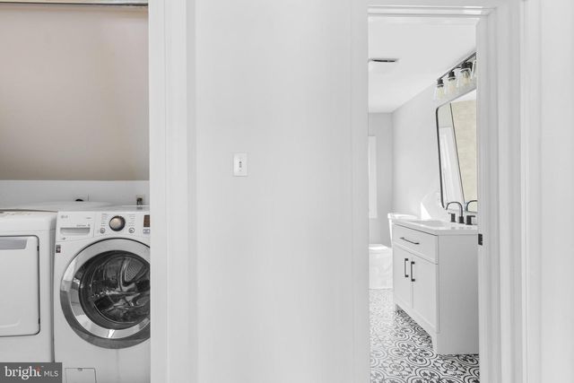 10 NANCY RD, Wilmington, DE 19809