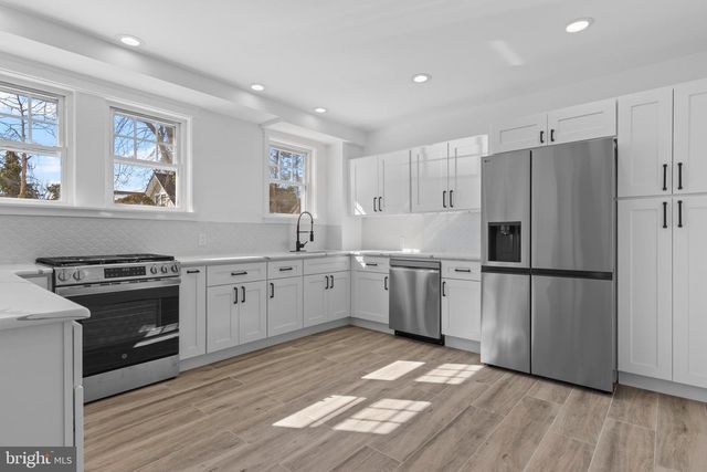 10 NANCY RD, Wilmington, DE 19809