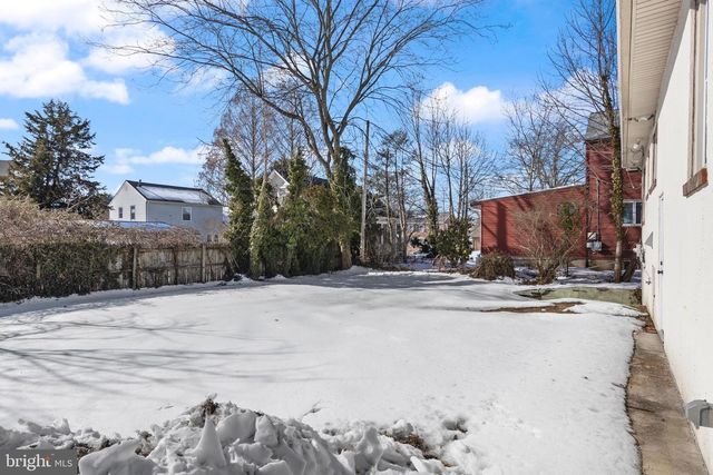 10 NANCY RD, Wilmington, DE 19809