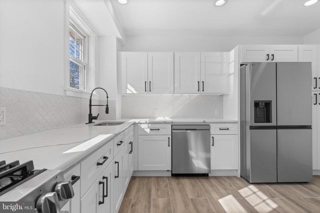 10 NANCY RD, Wilmington, DE 19809