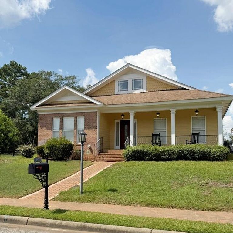 217 Royale Orleans Court, Dothan, AL 36305