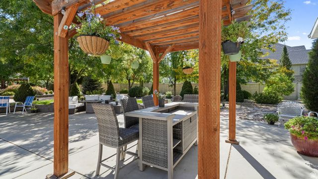1325 W PARK MEADOWS DR, Mapleton, UT 84664