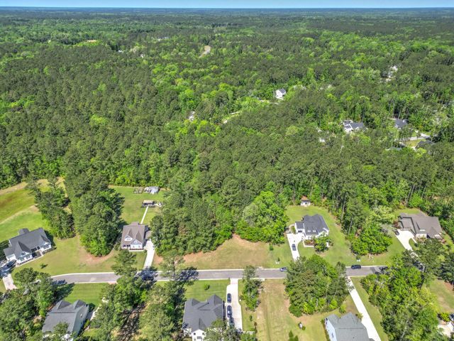 2033 Tacoma Circle, Ridgeville, SC 29472