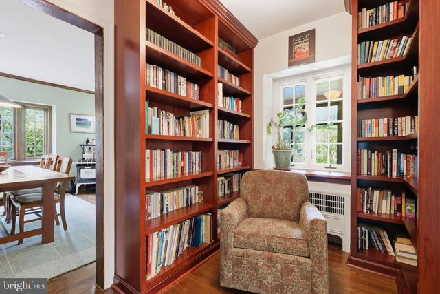 509 E ROUMFORT RD, Philadelphia, PA 19119