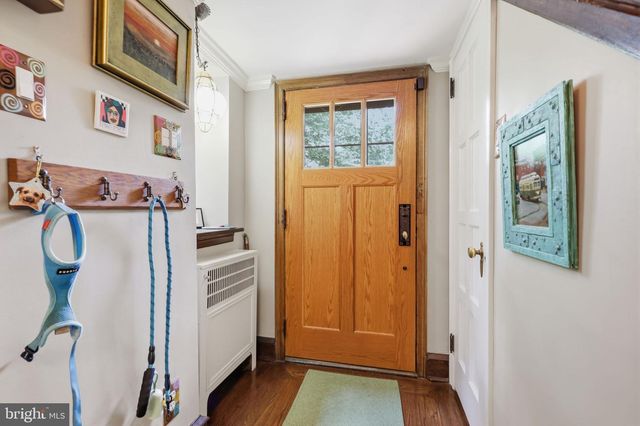 509 E ROUMFORT RD, Philadelphia, PA 19119