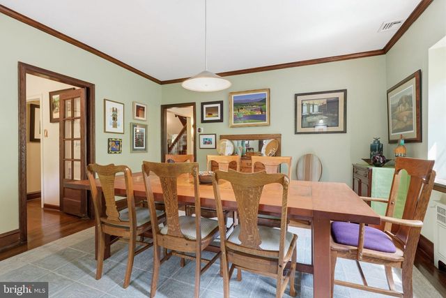 509 E ROUMFORT RD, Philadelphia, PA 19119